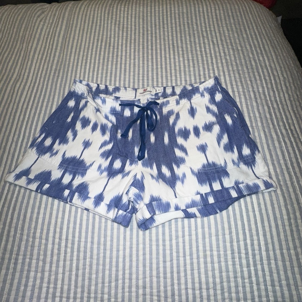 Vineyard Vines Blue White Ikat Drawstring Shorts Size 4 Cotton Blend Cuffed Hem